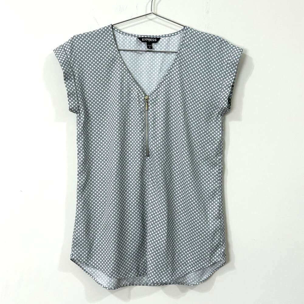 EXPRESS Satiny Polkadot Blouse SP Bluish Gray White 1/4 Zip V-Neck Cap Sleeve